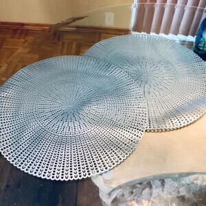 Round Table Placemats